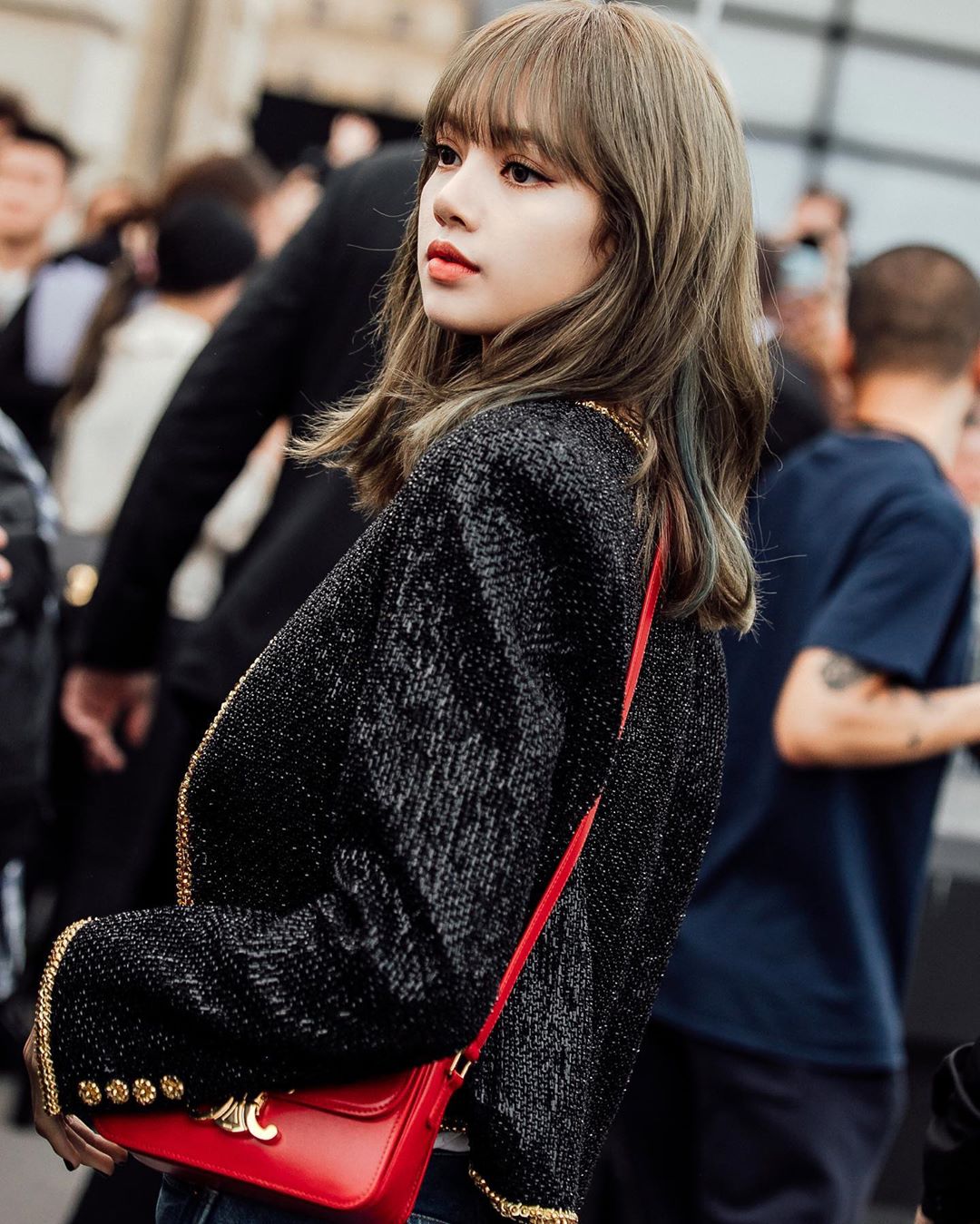 lisaparis1 Korseries